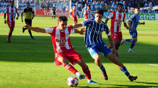 Nhận định Union vs Godoy Cruz 6h00 ngày 21/9 (VĐQG Argentina 2024). Hãy đến EU9VN cá cược bóng đá .